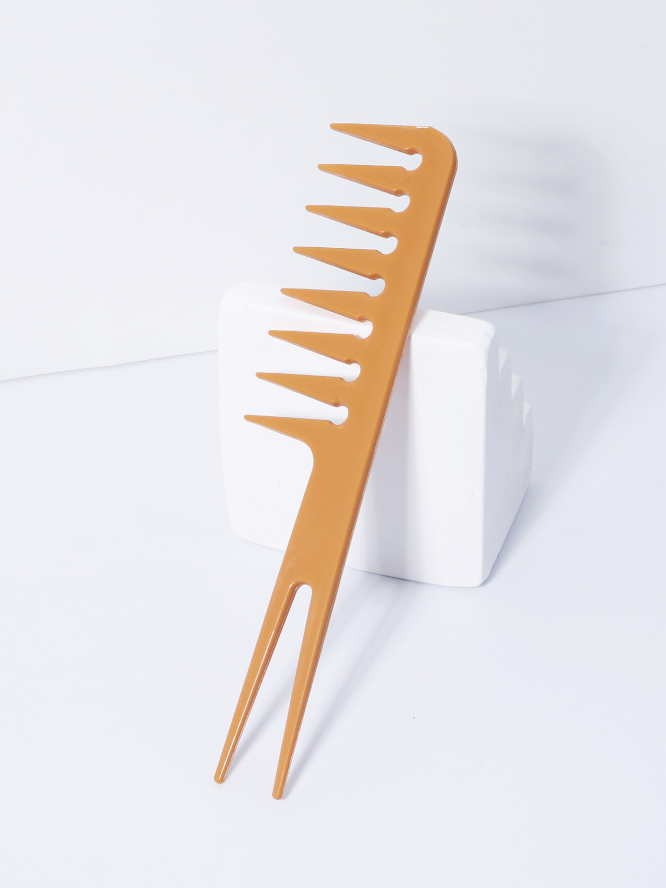 مشط ذو شوكة مزدوجة وأسنان عريض - مراجعة Detangling Wide Comb وسعره